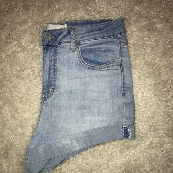 Sunset High Rise Jean Shorts - Picture 3 of 3